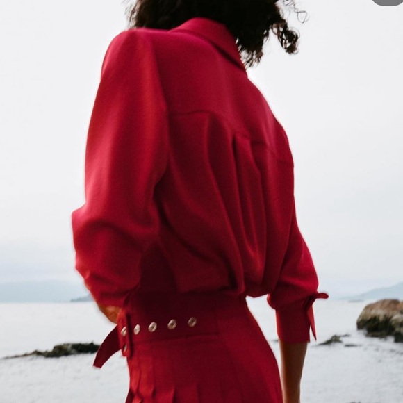 Zara Hot Pink Collared Button Up Long Sleeve Blouse with Pearl Embellishments M - Picture 5 of 14